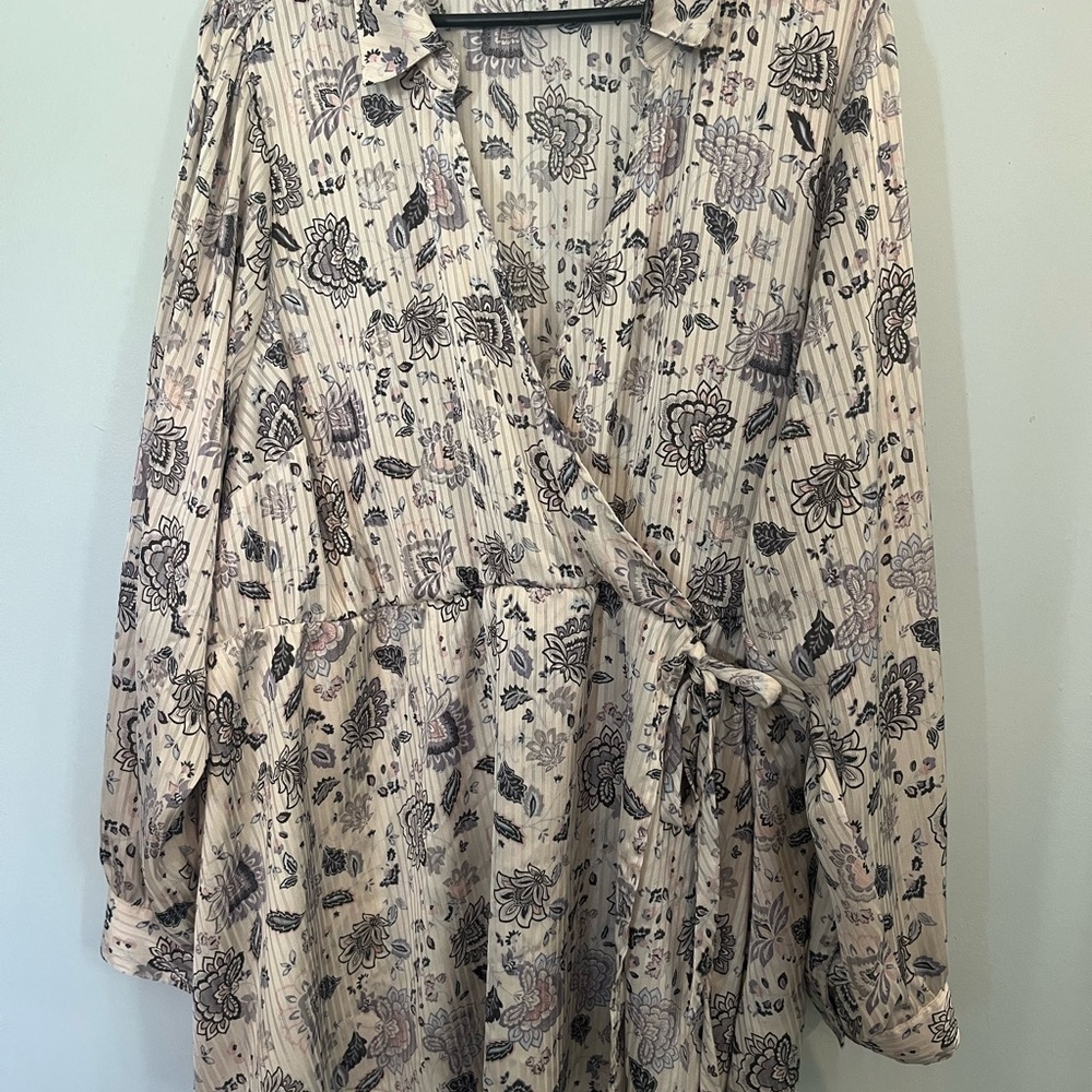 Floral Wrap Blouse in Cream and Dusty Pink